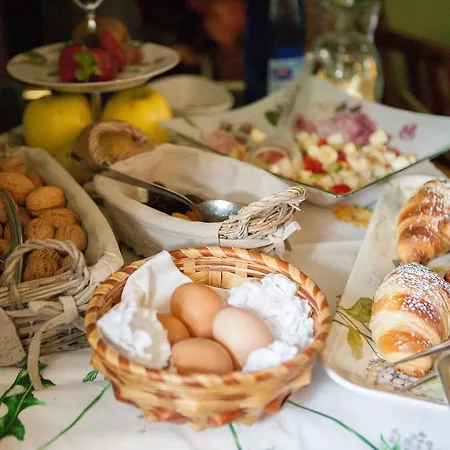 فندق مبيت وإفطار I Corni Di Nibbio ميرجوزو