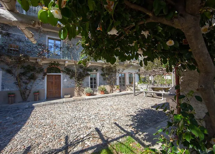 Bed & Breakfast I Corni Di Nibbio